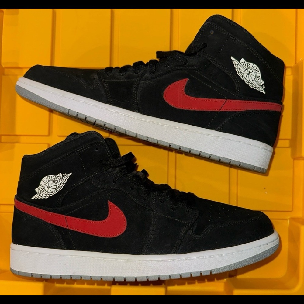 Air Jordan 1 Mid Multicolor Swoosh Black